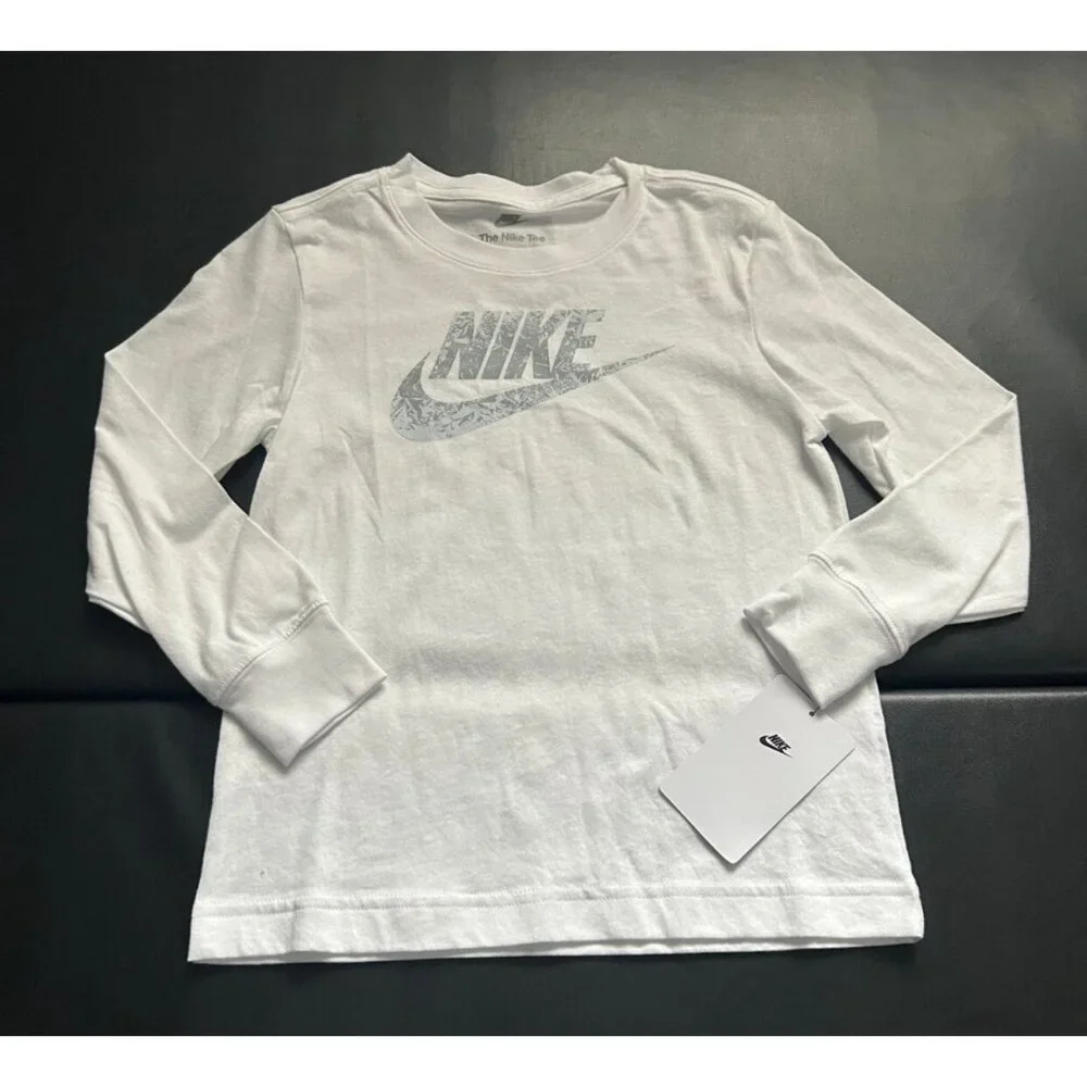 NWT Nike Jogger & Long Sleeve Tee Set Boys Size 7